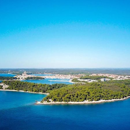 شقة Clorinda Sea View Free Parking روفينج المظهر الخارجي الصورة